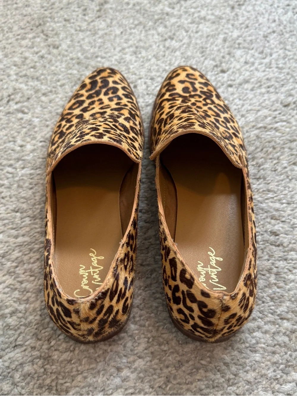 Crown Vintage bold leopard